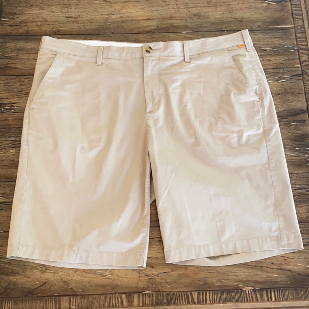 Timberland Flat Front Relaxed Fit Tan Short